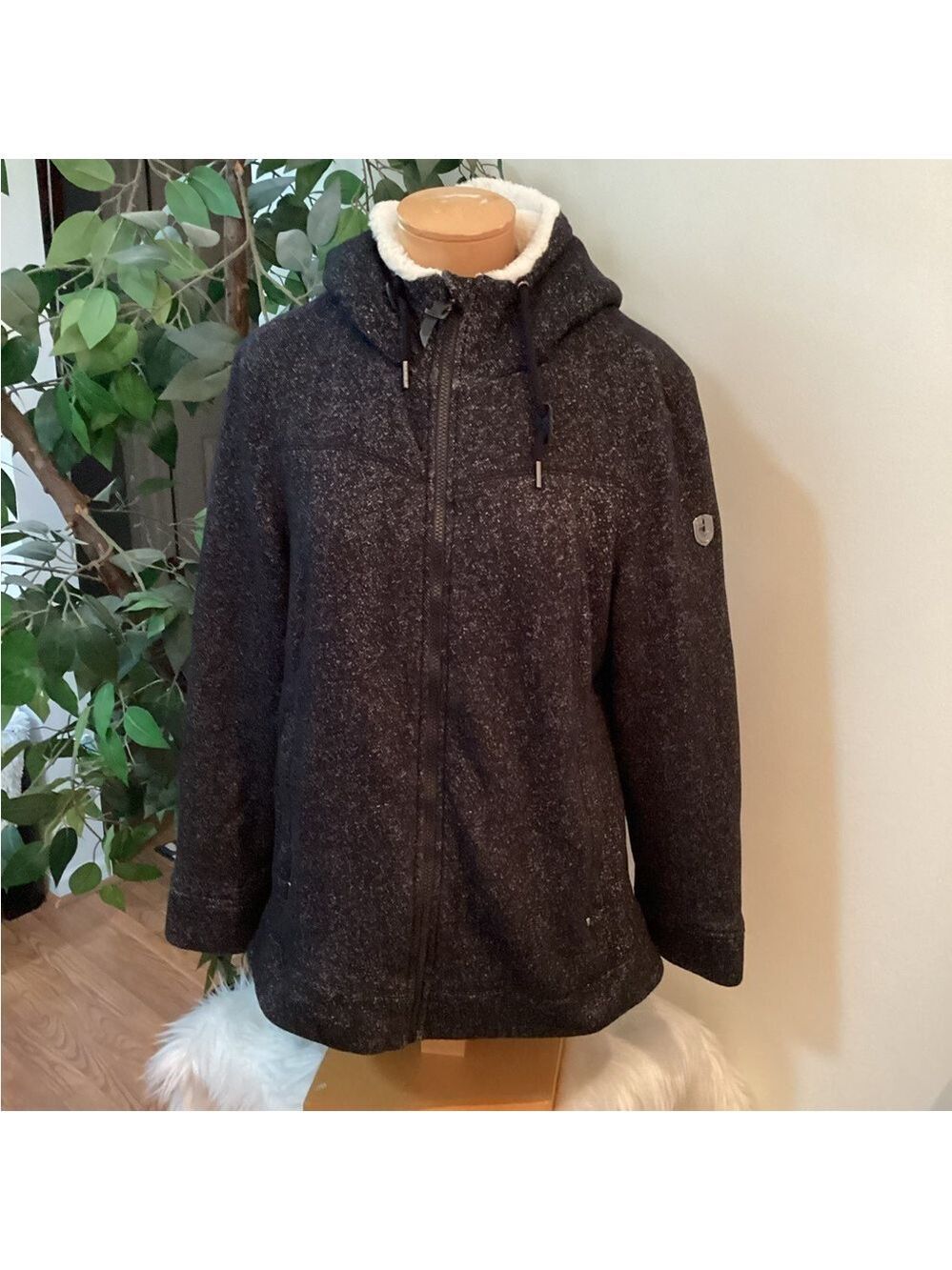 1 Madison Expedition full zip hooded jacket Woman’s OSFM